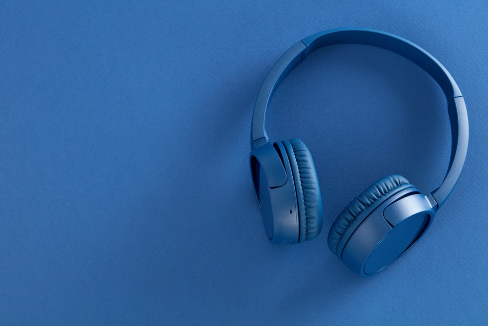 Why Should I Invest in Bluetooth Headphones?